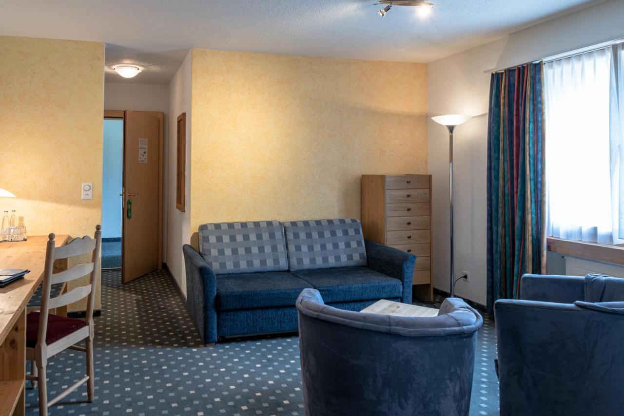 Typically Swiss Hotel Ermitage 坎德施泰格 外观 照片