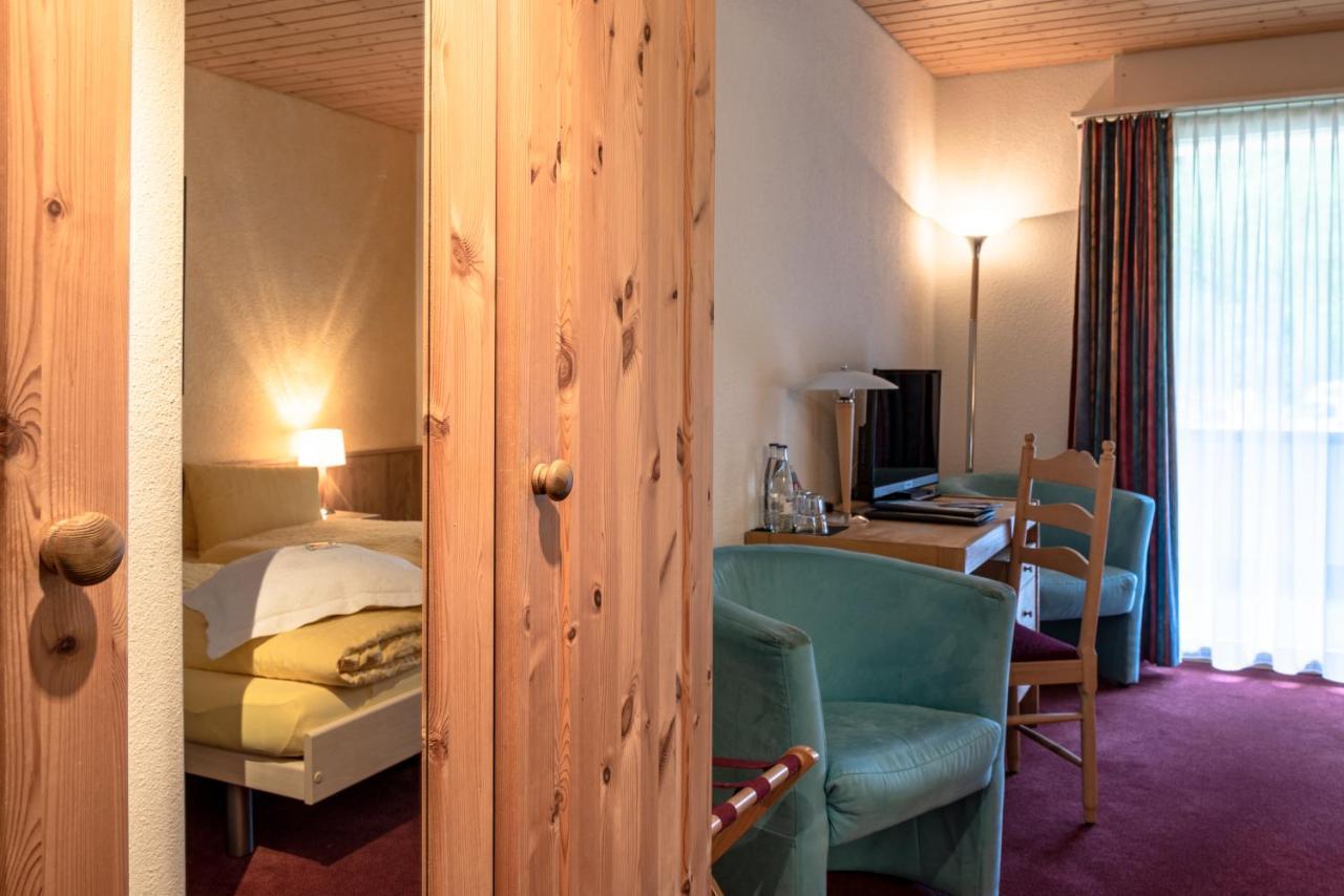 Typically Swiss Hotel Ermitage 坎德施泰格 外观 照片
