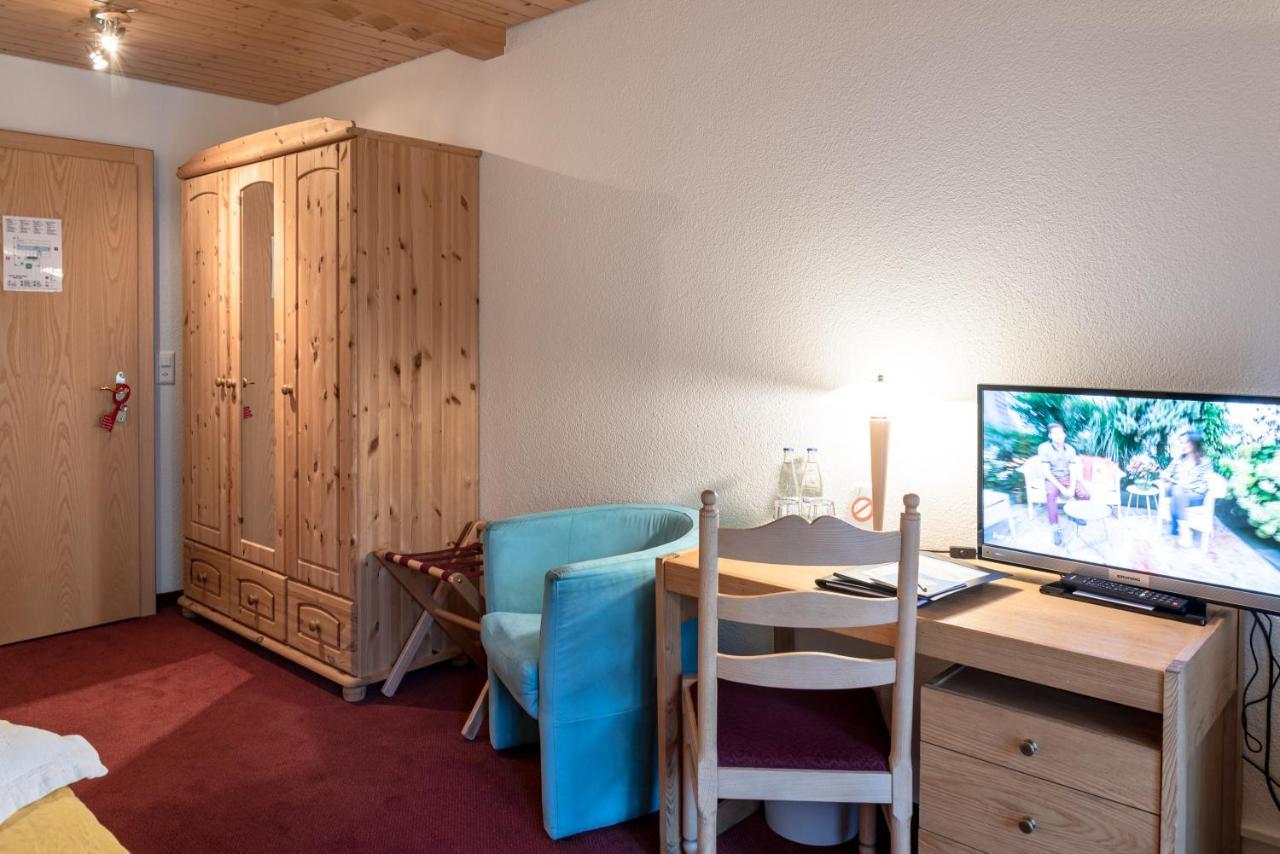 Typically Swiss Hotel Ermitage 坎德施泰格 外观 照片
